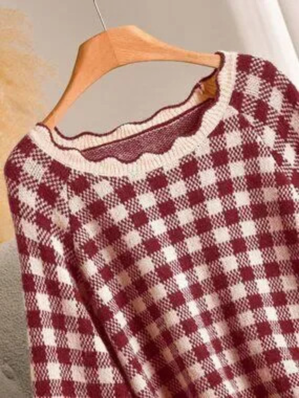 ZARA Burgundy Casual Women's Plus Size Plaid Sweater